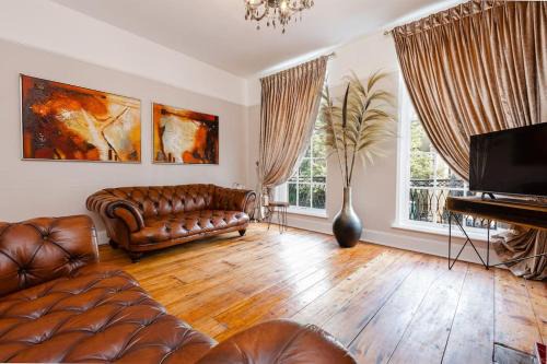 Chinatown House | Elegant Georgian Listed Townhouse