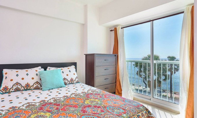 Ciudad Universitaria Apartment | Elegant Modern Business Ready Apt Panoramic 413