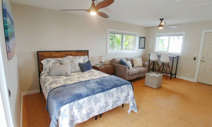 Kalaoa Apartment | Elegant & Peaceful, Minutes Away From The Beach & Airport!