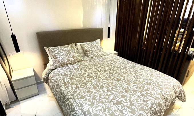L'Ocean Apartment | Elegant studio near the beach, Four Seasons, and tramway - Rabat center