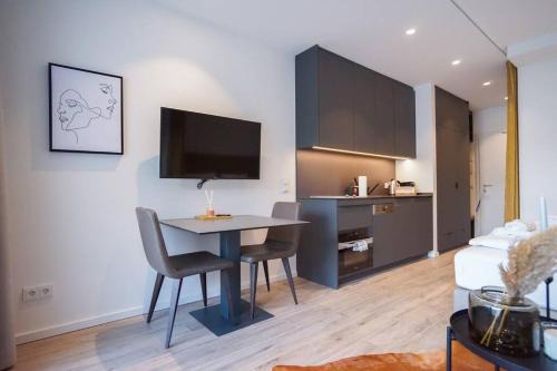 Techelsberg am Worther See Apartment | Elegant Studio with Balcony