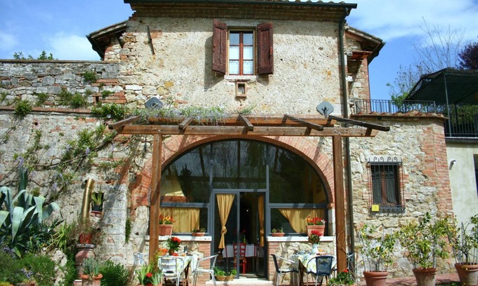 Armaiolo Villa | Elegant Villa in Tuscany