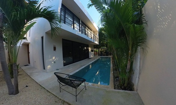 La Veleta House | Elegant Villa w/private pool & BBQ patio in fantastic Tulum AC, wifi.