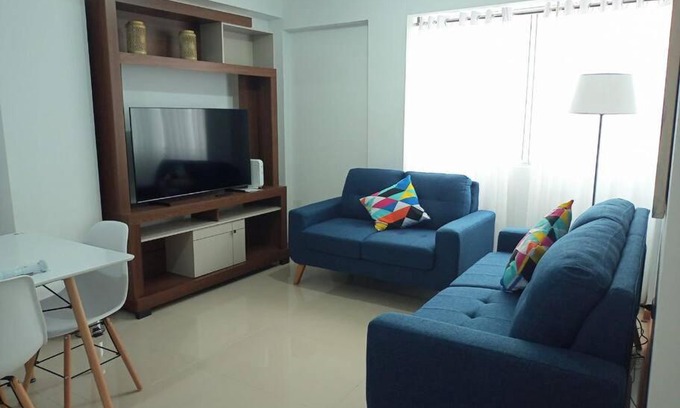 Victor Larco Herrera Apartment | Elegante y acogedor departamento entero # 3