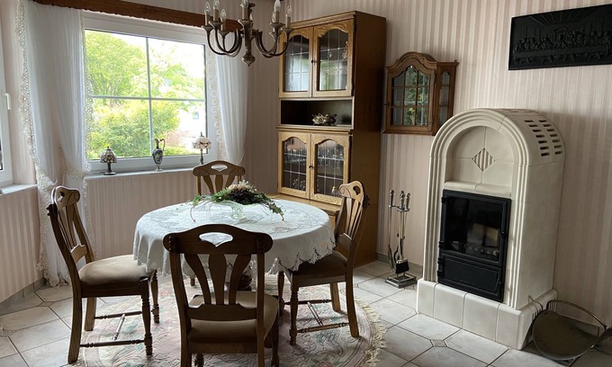 Linz am Rhein Apartment | Elegantly and playfully furnished apartment 104 sqm