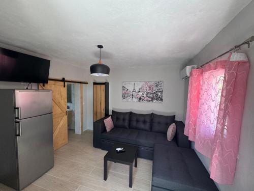 Katochi Apartment | Elena's studio