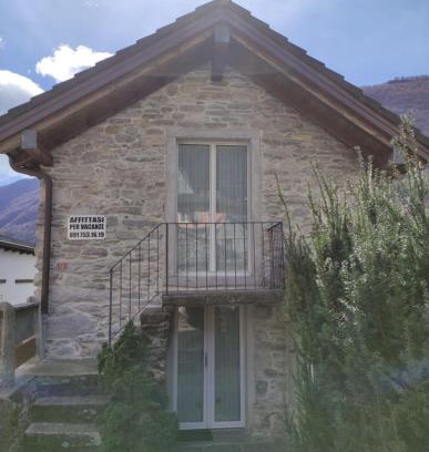 Aurigeno House | Eline sotto ai piazz 12 Casa Elin