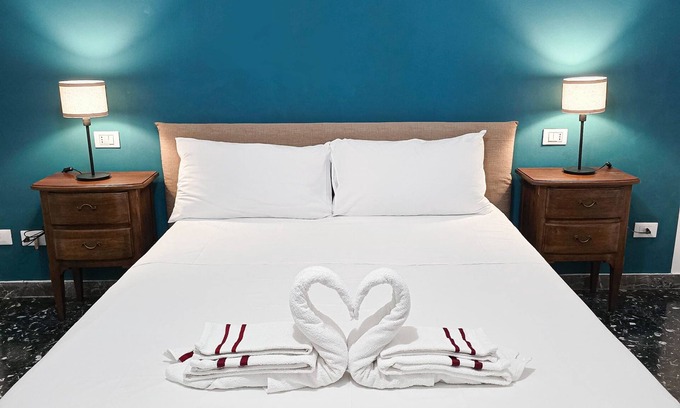 La Spezia Apartment | Elisabeth Apartment with private parking