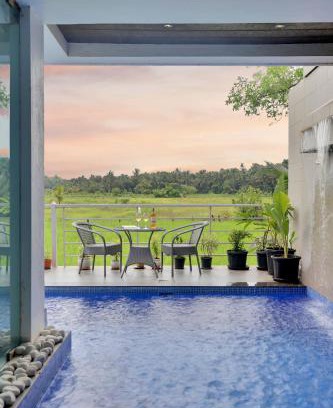 Nerul Villa | ELIVAAS 4 BHK with Pvt Pool & Sunrise or Sunset view - Risaia