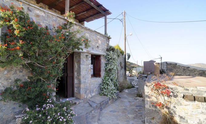 Elounda Villa | Elounda Art Traditional Suites- Jasmin Suite- Overviewing Elounda