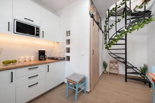 Elounda House | Eloúnda blue city center WiFi traditional for two
