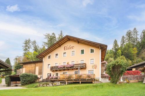 Valle San Silvestro Apartment | Elslerhof
