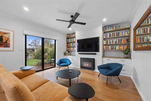 Mansfield House | Elvins - Mansfield - Sleeps 7