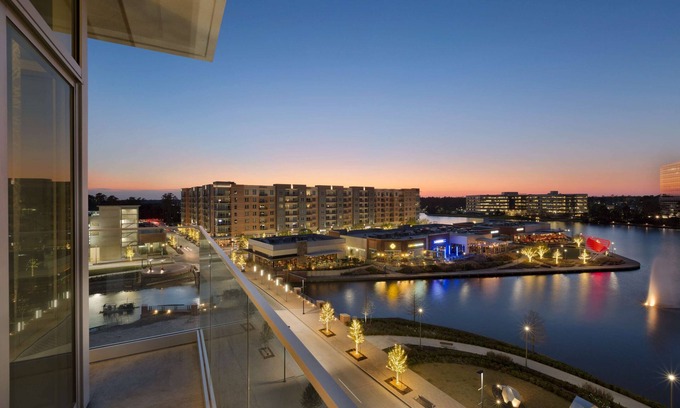 The Woodlands Hotel | Embassy Suites by Hilton The Woodlands at Hughes Landing