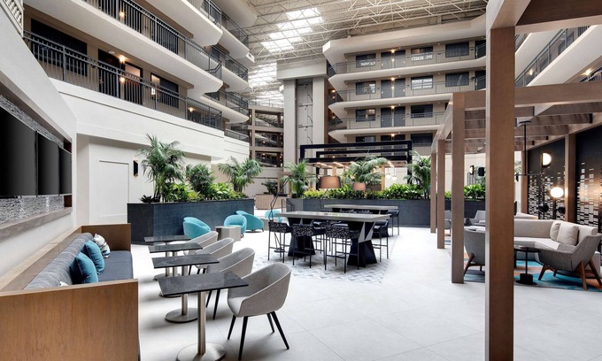 San Rafael Hotel | Embassy Suites by Hilton San Rafael Marin County