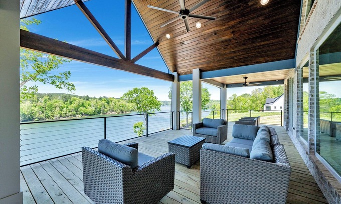 Crane Hill House | Emerald Escape @ Lewis Smith Lake. Luxury lake getaway with panoramic views!
