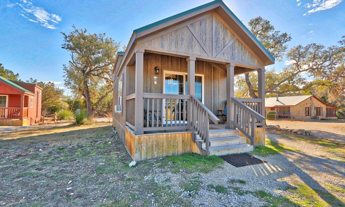 Wimberley Cabin | Emily Ann Cabin with Swimming Pool Access!