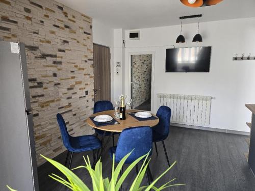 Hunedoara Apartment | Emiri Apartament