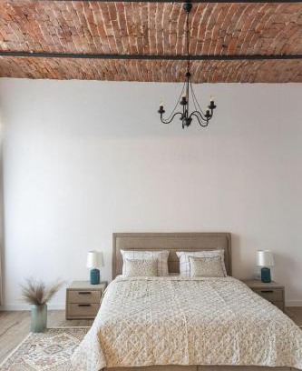 Old Town Apartment | Emma's Place