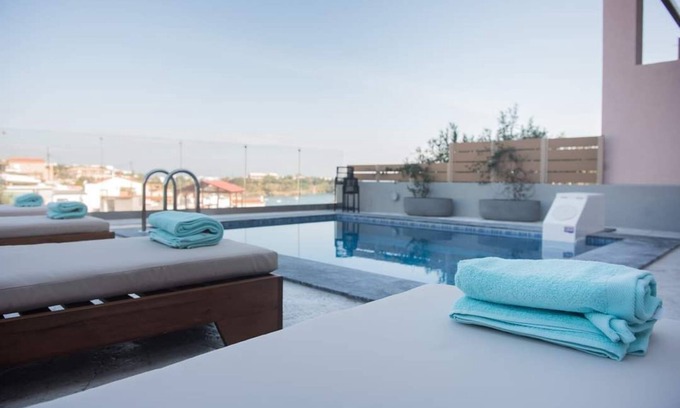 Agia Pelagia Villa | Emmeleia mare new building maisonette with pool, seaview, 3 min from the beach