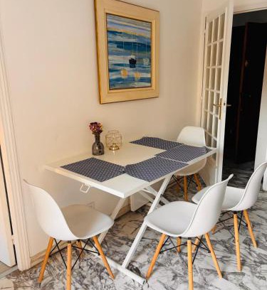 Musicians Quarter Apartment | EMNICE Studio musiciens