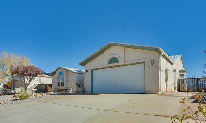 Ranchito House | Enchanted Hills Home w/Sandia Mountain Views!