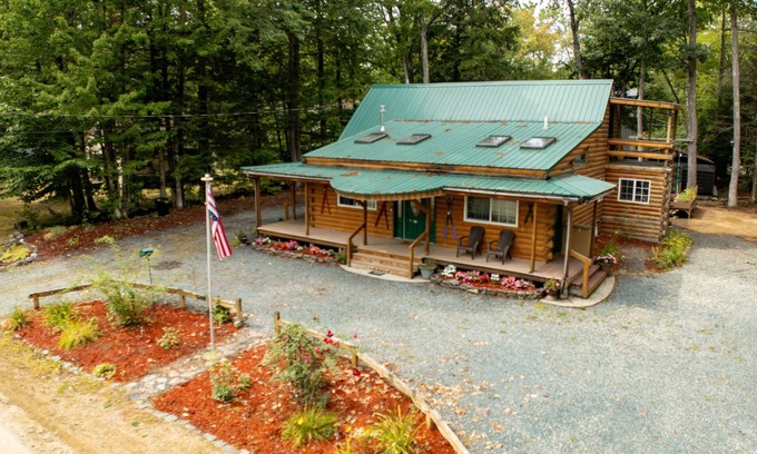 Moultonborough Cottage | Enchanting cottage in Moultonborough