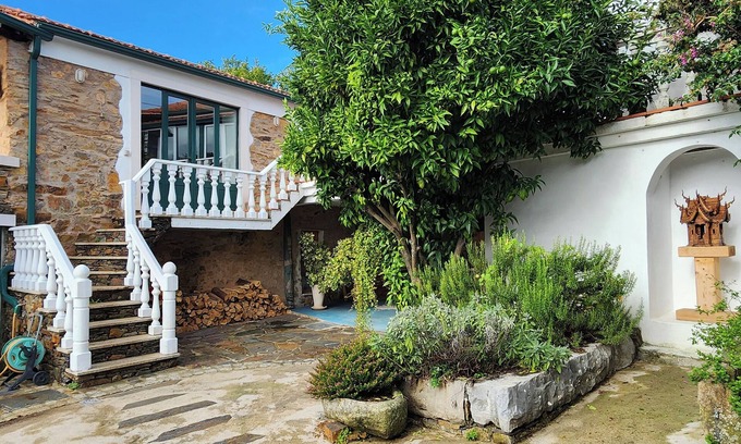 Castanheira de Pera Apartment | Enchanting converted wine cellar with panoramic views of the surrounding hills.