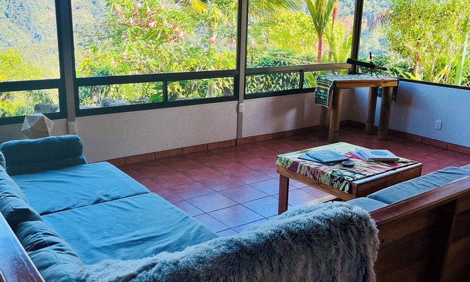 Rivas House | Enchanting zen home for friends and family, sleeps up to 8, kid friendly!