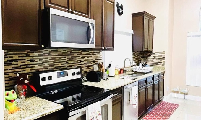 Kissimmee House | Endless Summer Home! Near Disney+Pool+Grill
