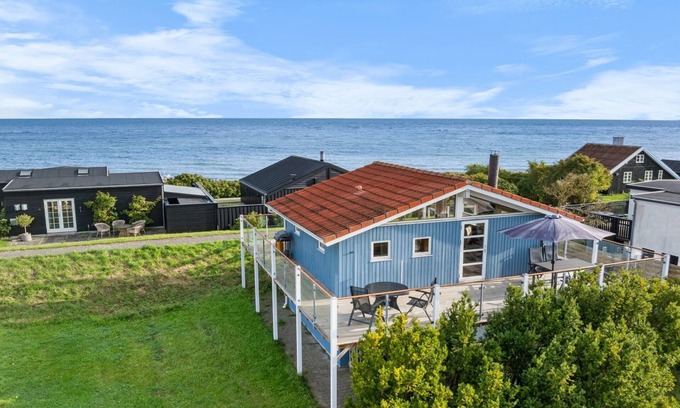 Tørresø House | "Engelbertine" - 30m from the sea by Interhome