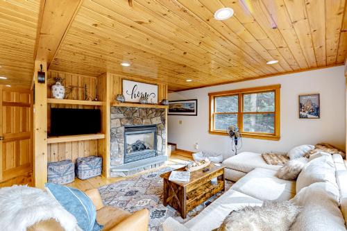 Rumford Center House | English Woods Enchantment