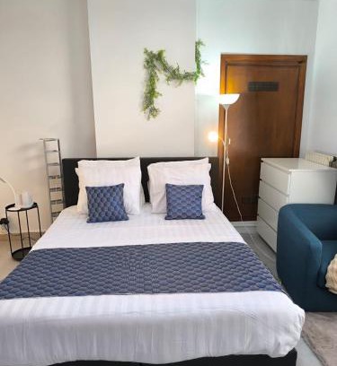 Dour Apartment | Engyh house2