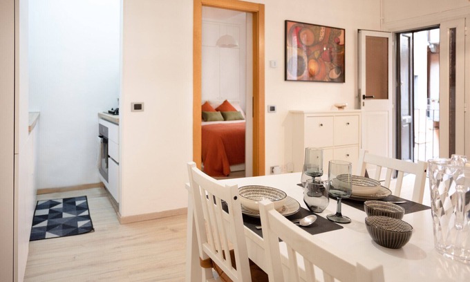 Zona Risorgimento Apartment | Enjoy ‘Aperitivo’ in modern apt- 10 min from Duomo
