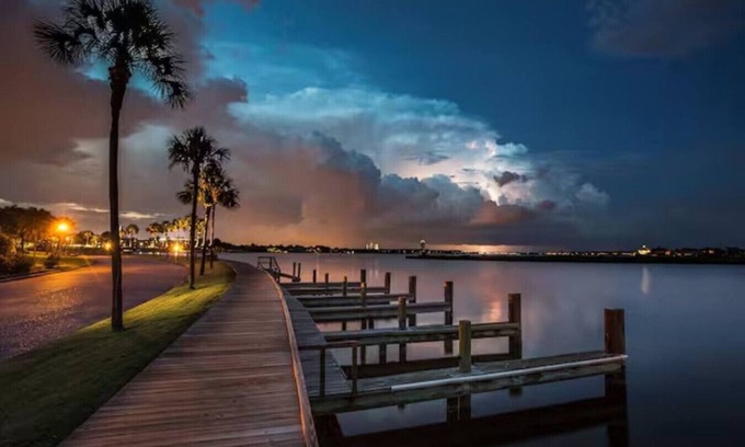 Nassau Bay Apartment | Enjoy Houston’s Bay Area in a Chic, Cozy Hideaway