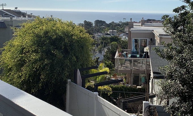 Lantern District Apartment | Enjoy sunsets and ocean views from this one bedroom apartment