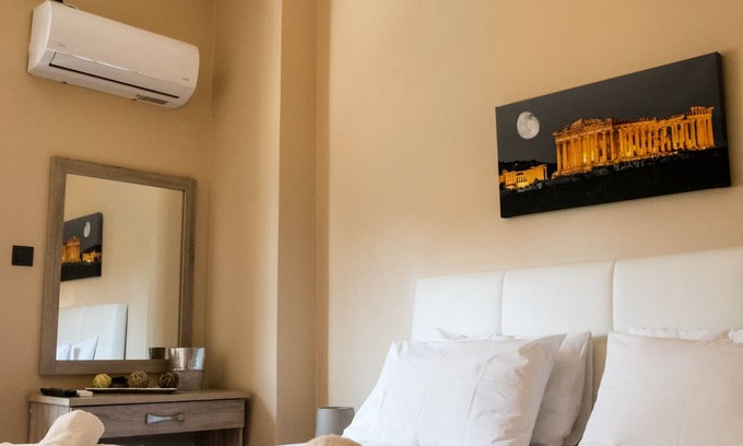 Athens City Centre Apartment | Enjoy the historical city of ancient and modern Athens staying in the unique.