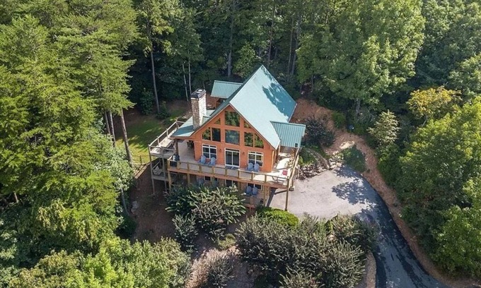 Cleveland Cabin | Enjoy View's View'snDiscounted nights for Oct.&Nov