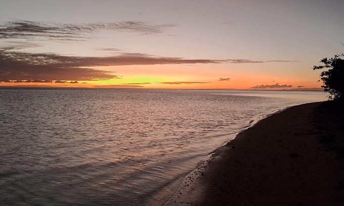 La Preneuse Villa | Enjoy your stay by the beach and sunset at a walking distance