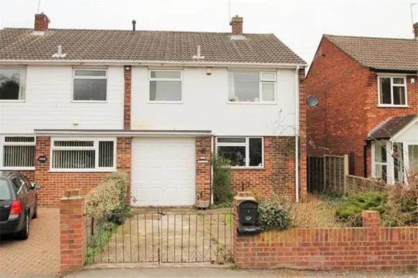 Uxbridge South House | Ensuite double room next to Brunel