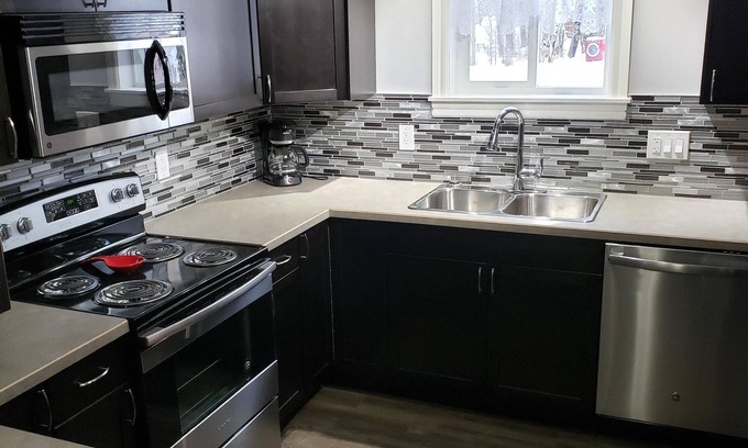 Mayerthorpe House | Entire 3 bdrm completely supplied house with garage!