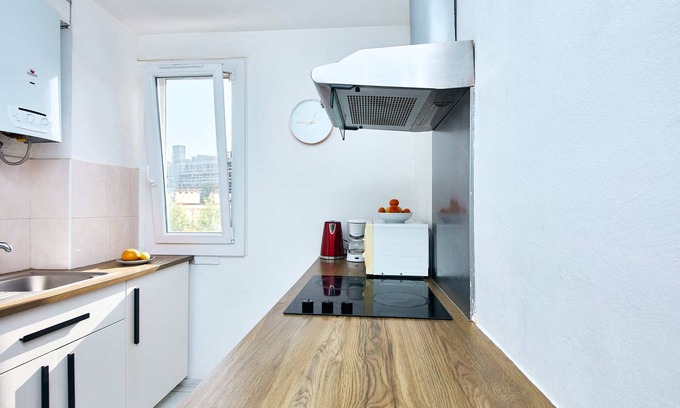 Chanot - Stade Velodrome Apartment | Entire accommodation beach 10 mins T4 9th