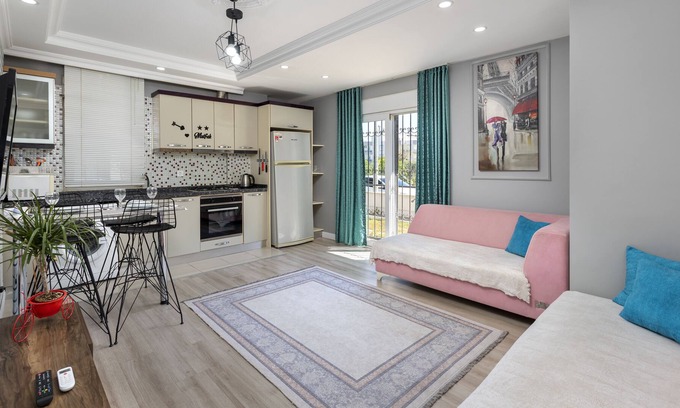 Muratpasa Apartment | Entire Apartment near the beach