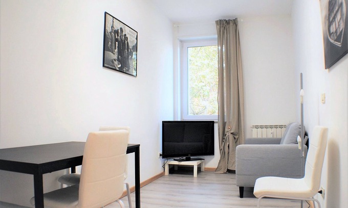 Mestre Apartment | Entire apartment Venice CASA LEONARDO 7 Places toll parking and free Wi-Fi