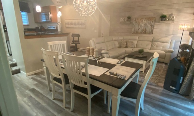 Seven Springs Condo | Entire Condo - Swiss Mountain Resort