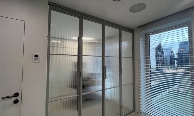 Uzupis Apartment | Entire Green Studio 10 min walk to Old Town