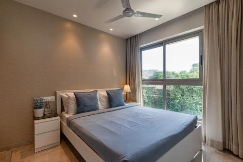 Hiranandani Gardens Apartment | Entire One Bedroom Apartment - Hiranandani Gardens, Mumbai Powai