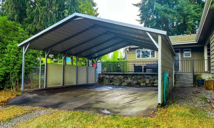 Kenmore House | Entire private guest suite with private patio and backyard.