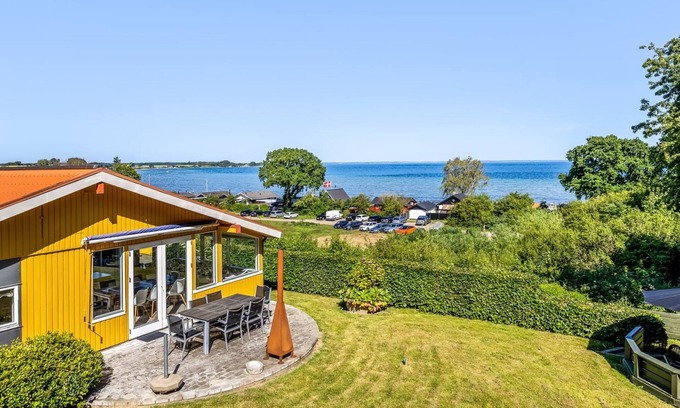 Bjert House | "Ephra" - 150m from the sea by Interhome