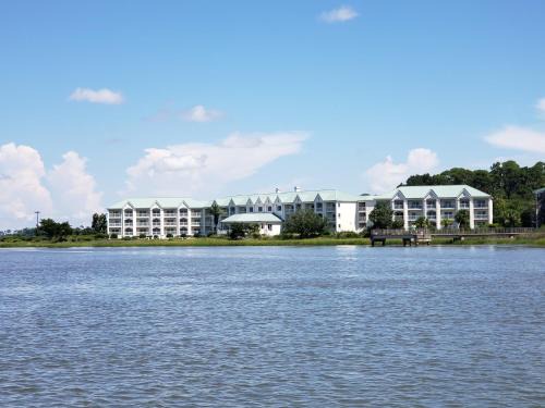 Epworth Acres Hotel | Epworth By The Sea